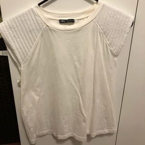 Zara T-Shirt - never worn